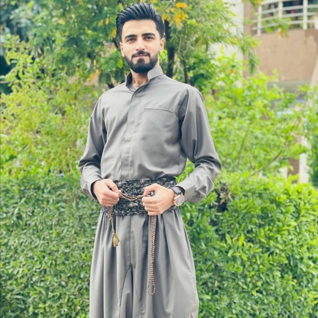 وایتەر ، فرۆشیار